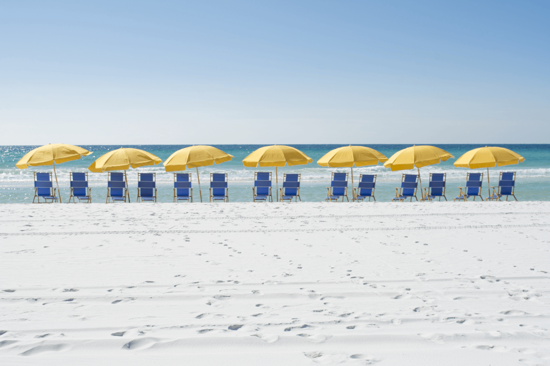 Experience The Best Of The Emerald Coast At Luxury Properties Vacation Rentals From Frolicing In The Soft White Sand Luxury Property Vacation Rental Vacation