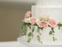 link to 10 Color Combos for a Spring Wedding page