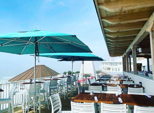 Waterfront restaurant in Seaside