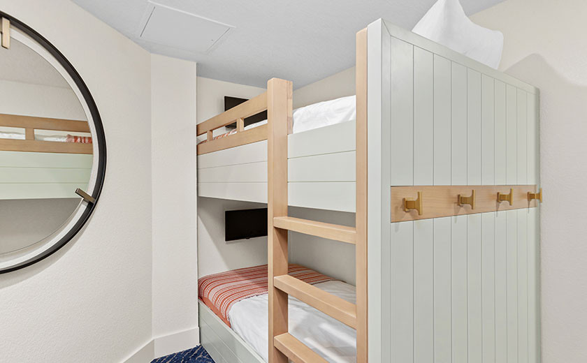 Two bunkbeds in a hotel room at Hilton Sandestin
