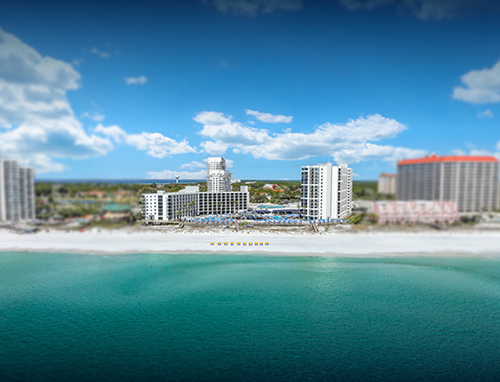 Waterside resort in Destin